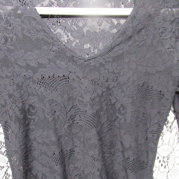 Goth Black Stretchy Lace Bell Sleeve Shirt - Picture 4 of 8